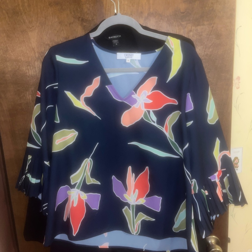 CROSBY by Mollie Burch Navy Floral V-Neck Blouse